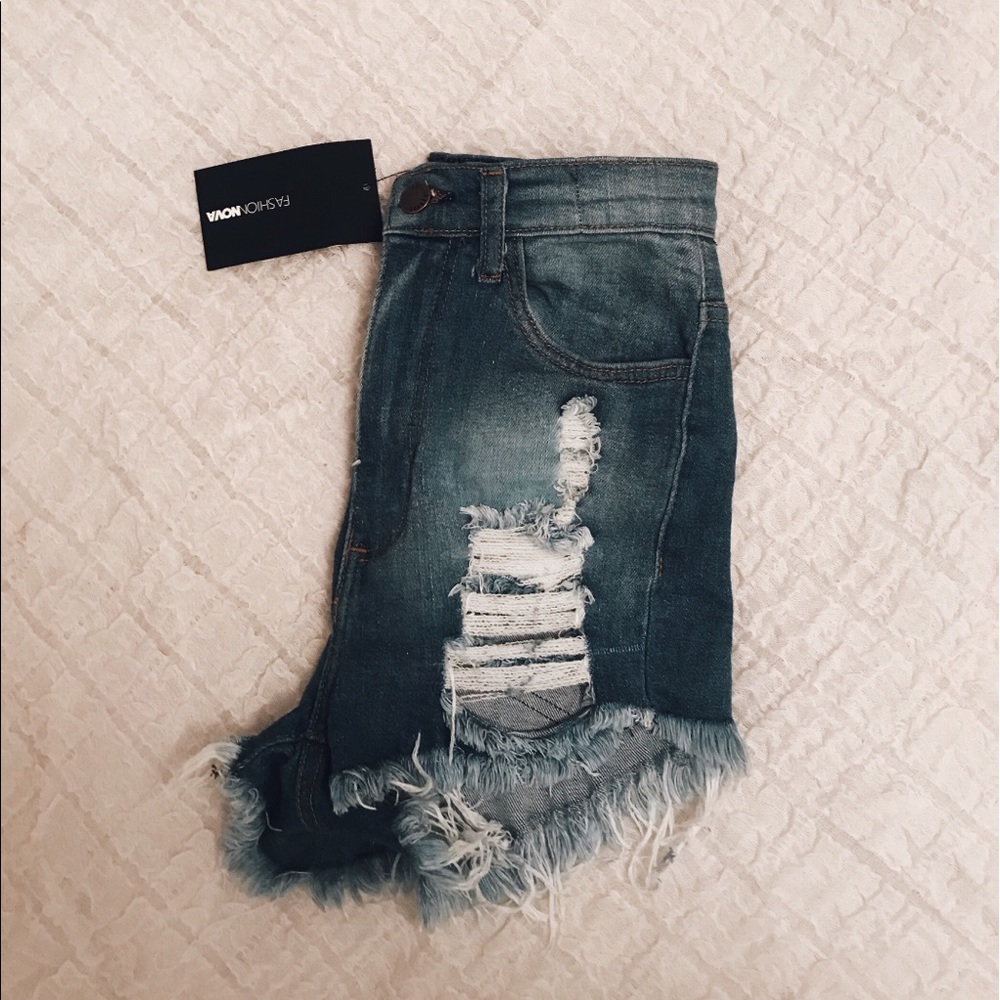 New Fashion Nova high waisted shorts